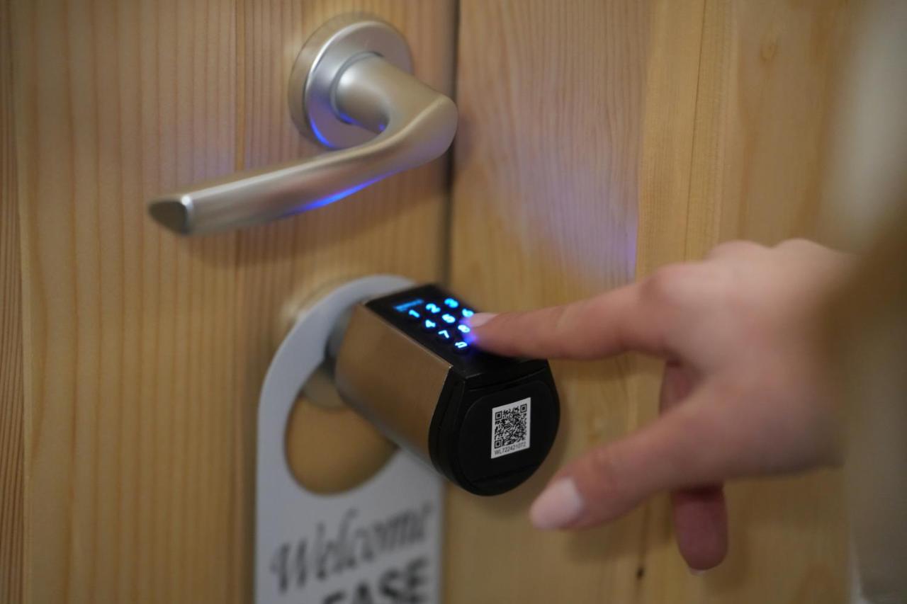 King Room with Garden View