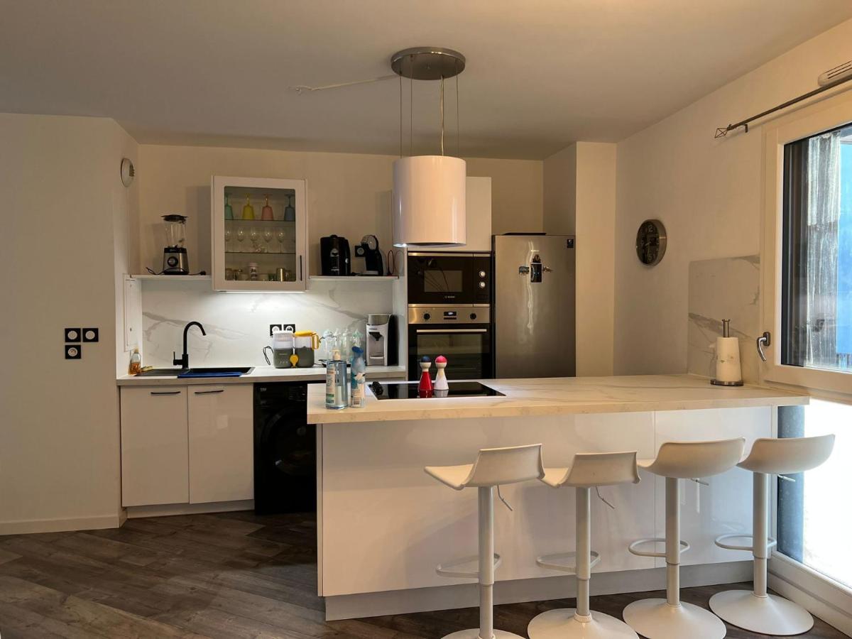 Cosy T2 au porte dOrly Rungis au pied du metro ligne 14 - B&B
