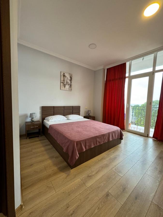 Deluxe Doppelzimmer mit Balkon und Meerblick
