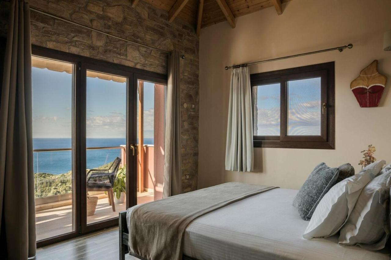 Entheos Private Villa Fiskardo Kefalonia Greece - Bed and Breakfast Fiskárdo