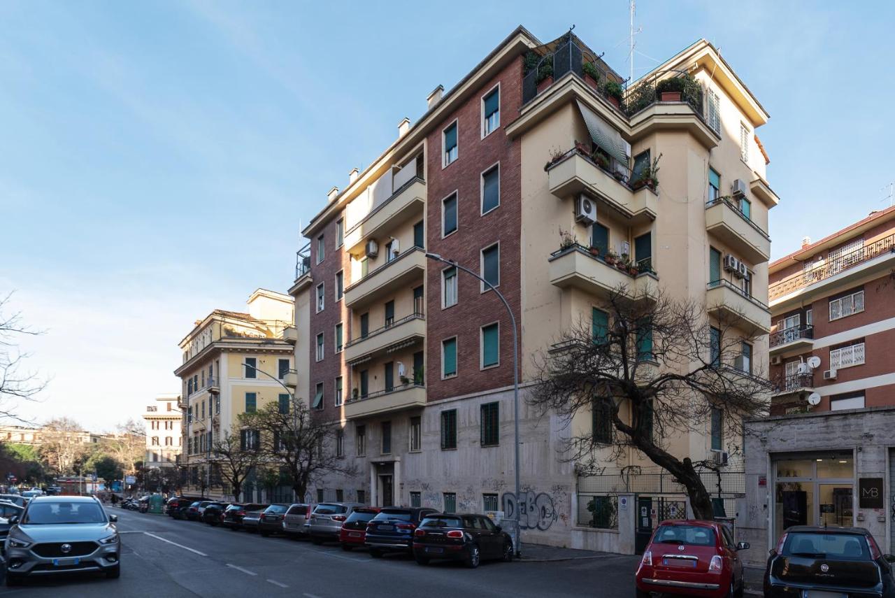 Piazza di Roma Turquoise Apartment - B&B Roma