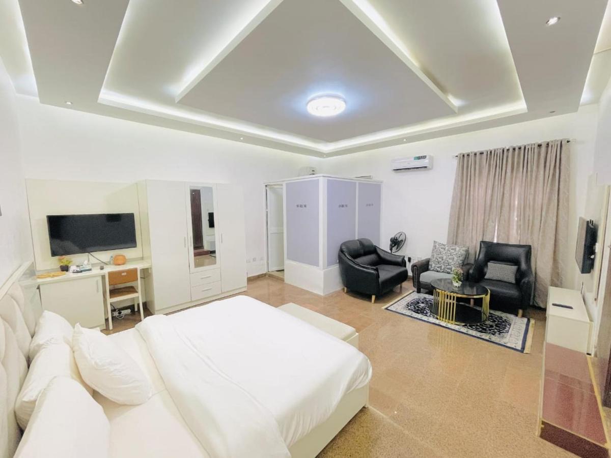 B&B Abuja - Avrum Homes - Bed and Breakfast Abuja