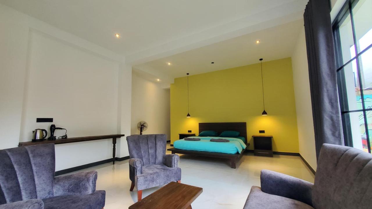 Superior King Room