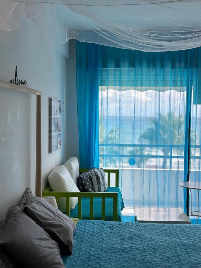 Studio with Sea View