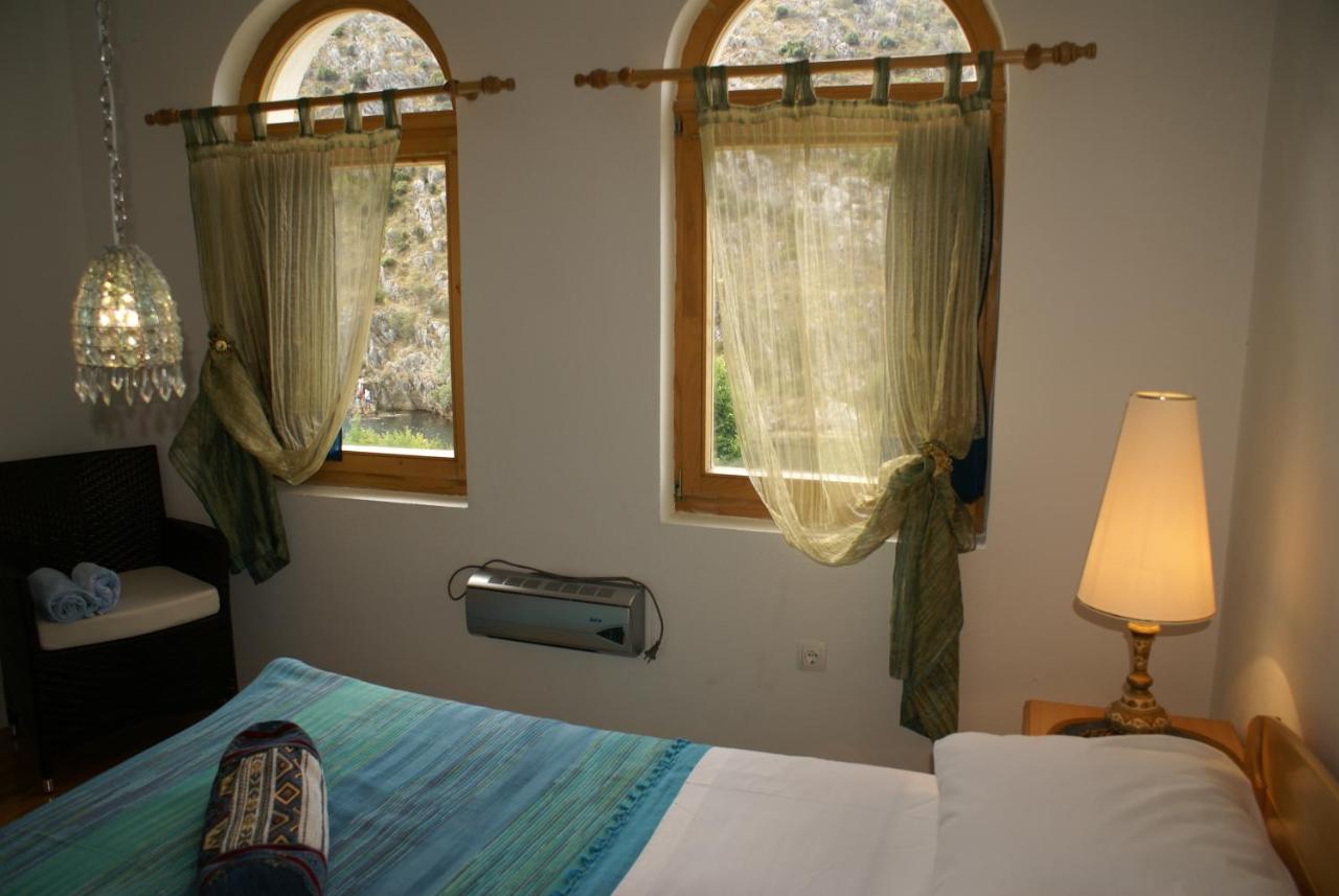 Single Room with Bathroom