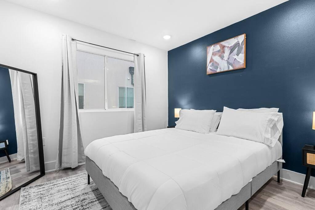 Luxurious Apartment in Downtown Dallas 2BR/1 BATH - Bed and Breakfast