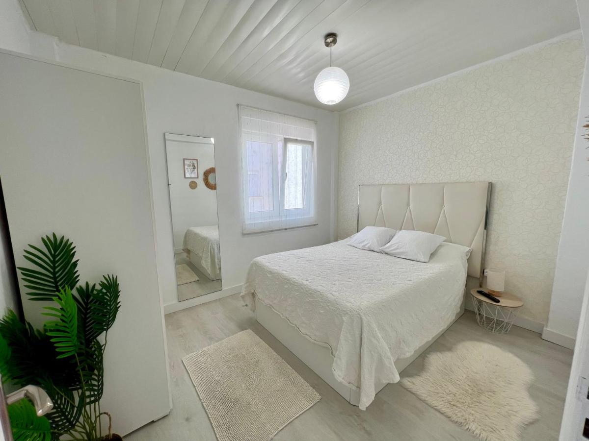 Abuela Maruja - piso turístico en Cee - B&B Cee