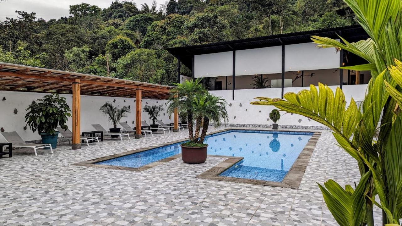 Las Terrazas de Dana Boutique Lodge & Spa - B&B Mindo