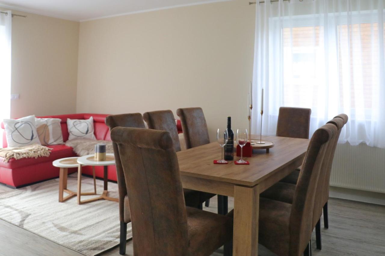 Apartment Am Mittelpunkt Deutschlands - Ferienwohnung