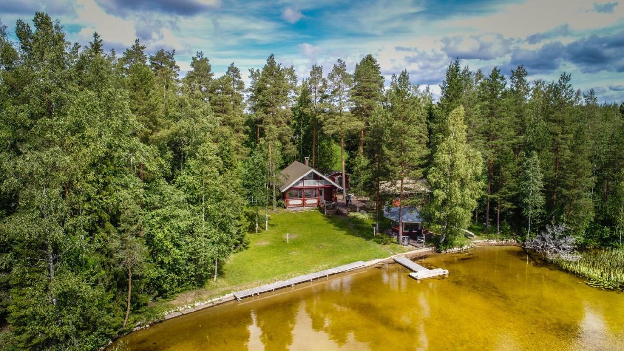 Villa Kuusiranta - Bed and Breakfast