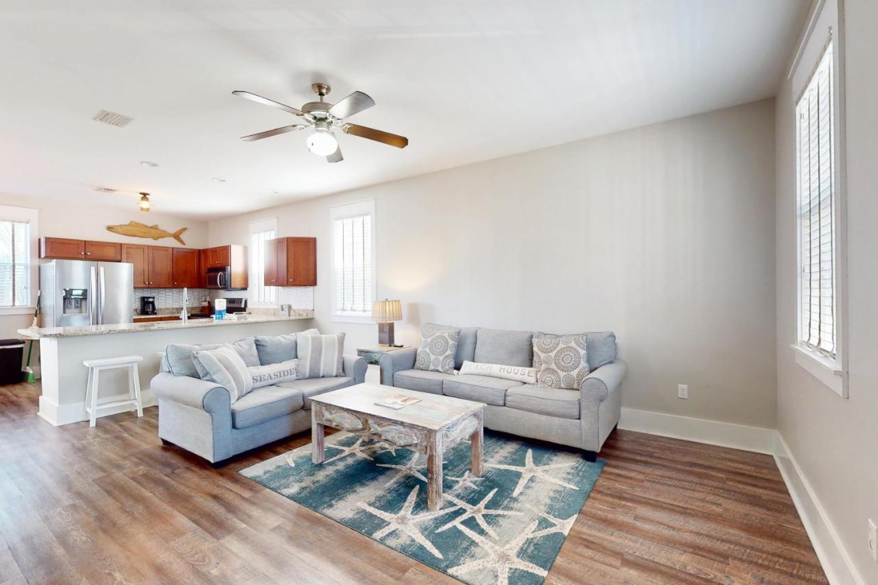 Barefoot Cottages #B48 - Bed and Breakfast Highland View