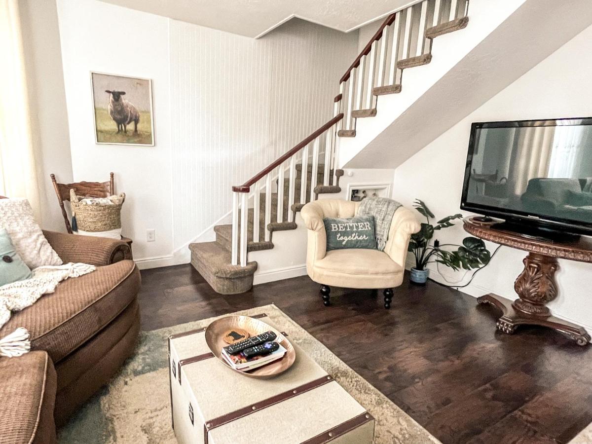 The Jailer's Cottage * Entire Home * Sleeps 12 - Ferienwohnung Spring City