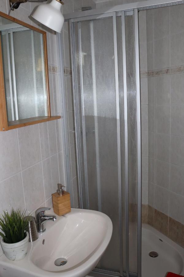 Single Room with Shower