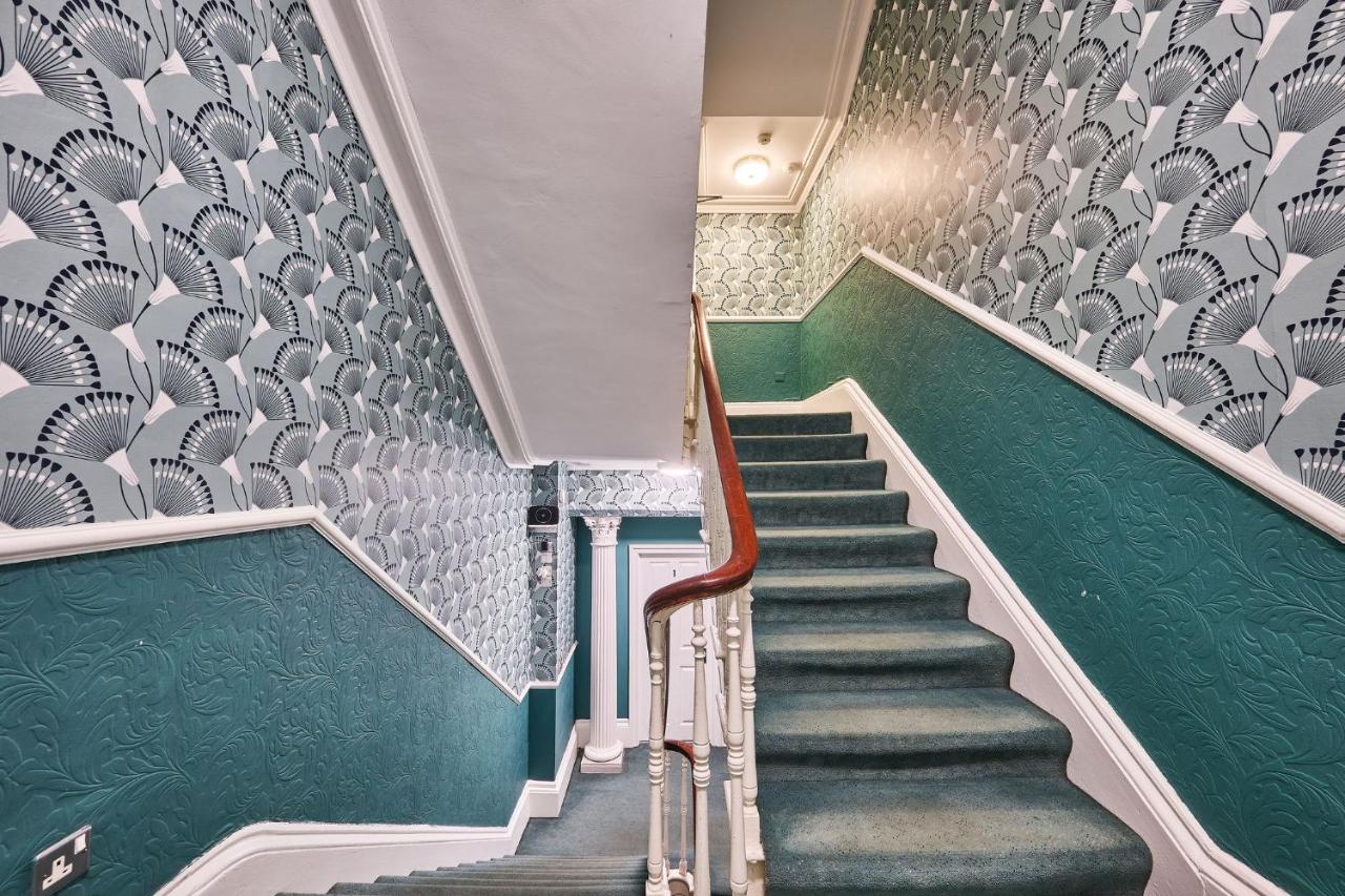 Camera Tripla con Bagno in Comune