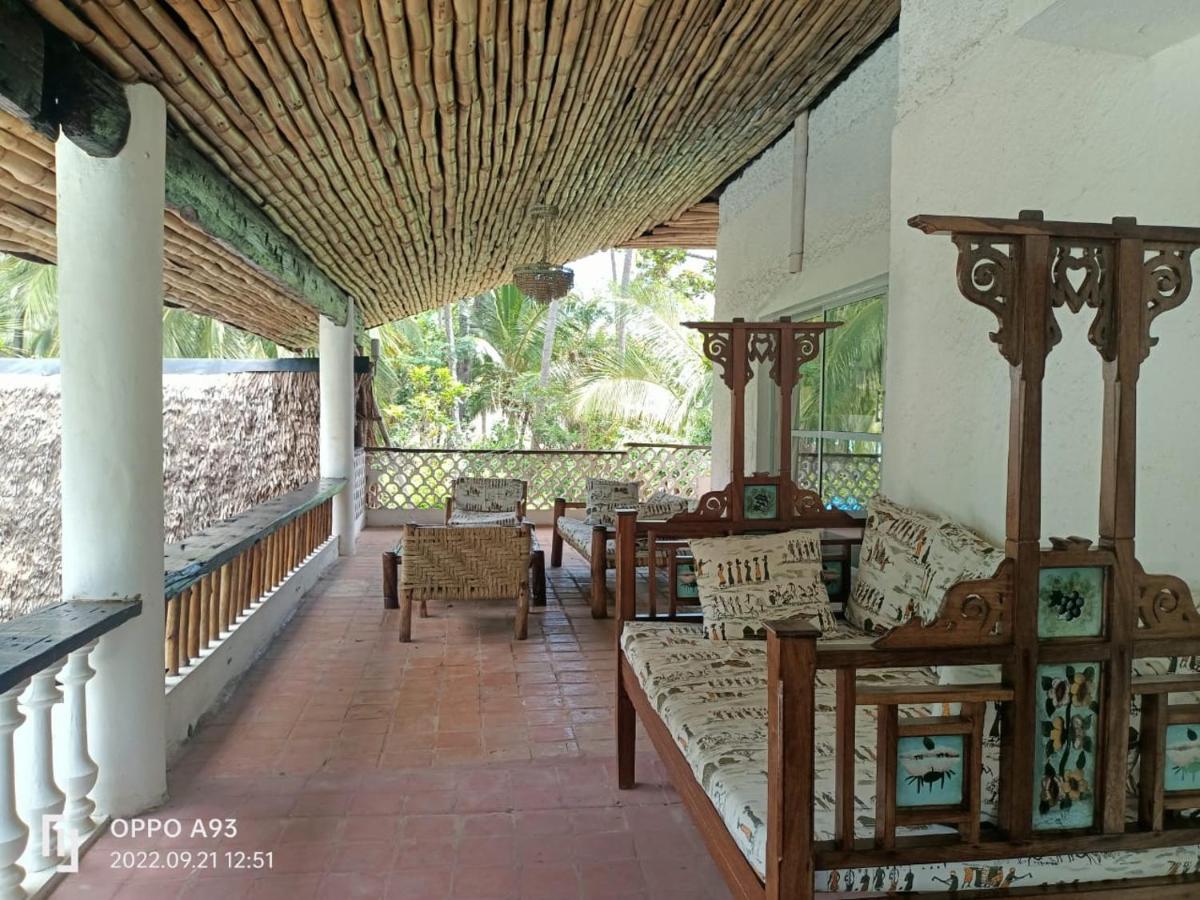 B&B Diani Beach - HESED HOMES , COTTAGES AND VILLA - Bed and Breakfast Diani Beach