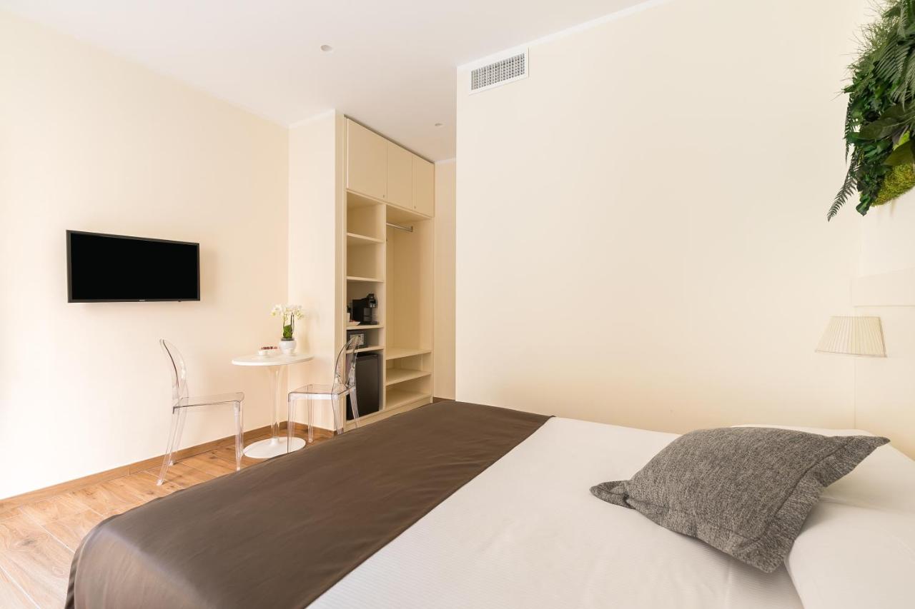 Superior Deluxe Double or Twin Room