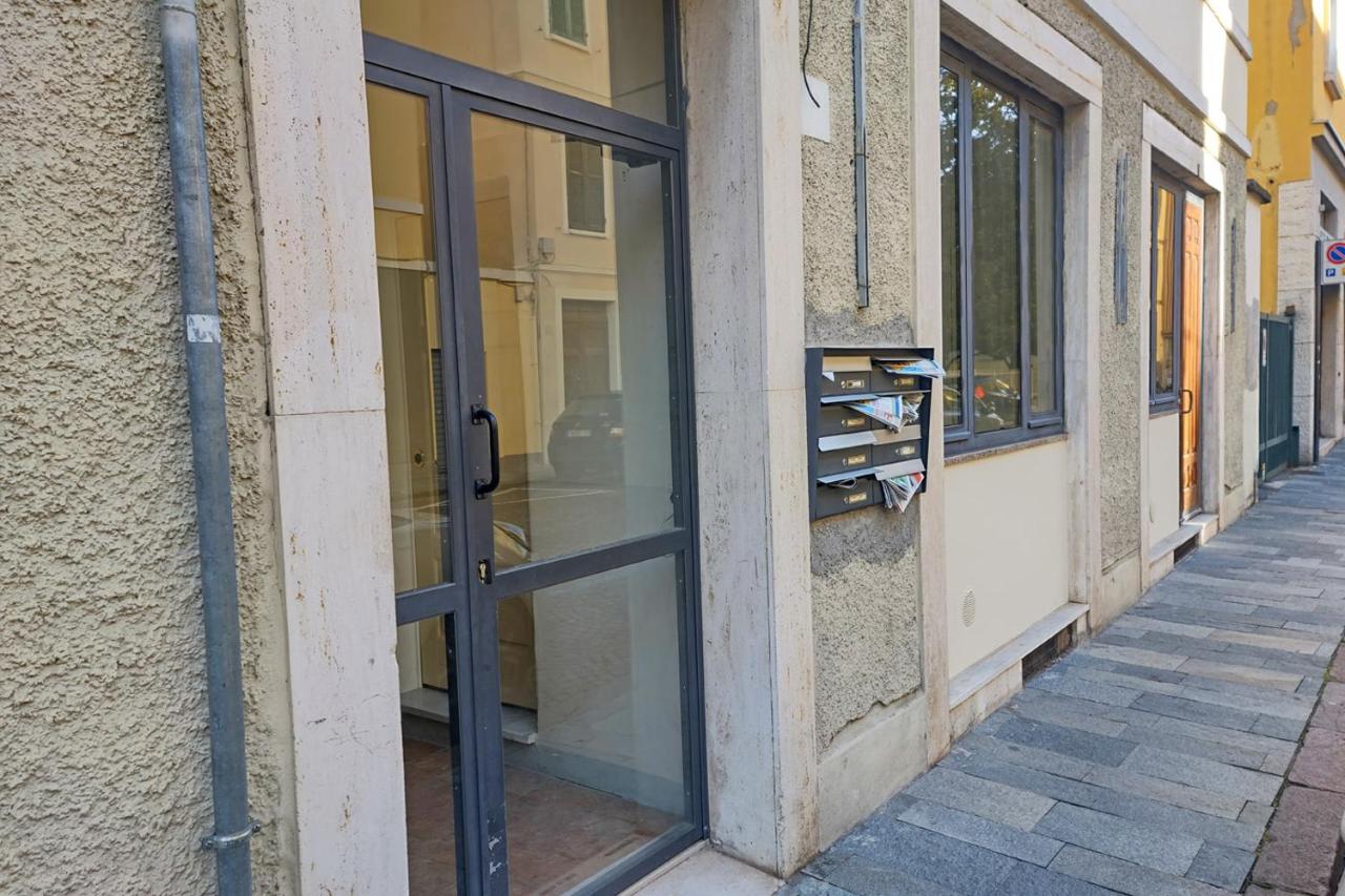PL9 HOUSE - Bed and Breakfast Parma