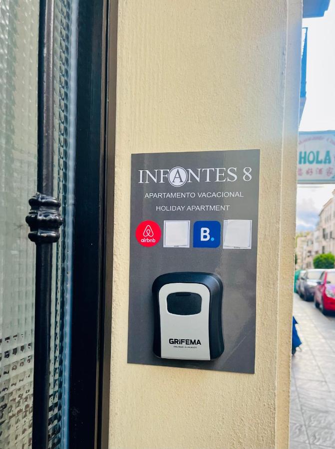 Apartamento Infantes 8 - CENTRO CIUDAD - Bed and Breakfast