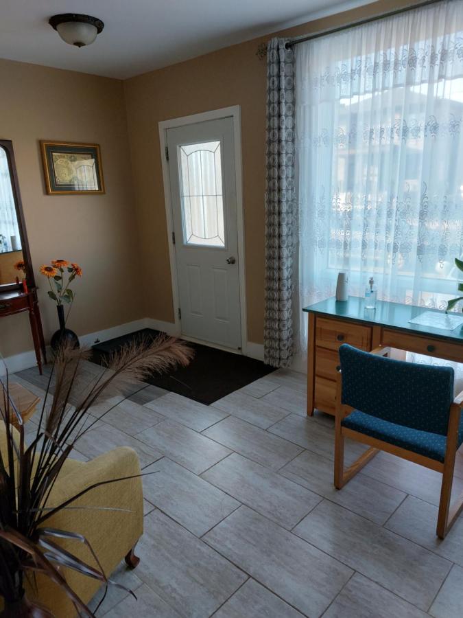 B&B Longueuil - Appartement Cartier - Bed and Breakfast Longueuil