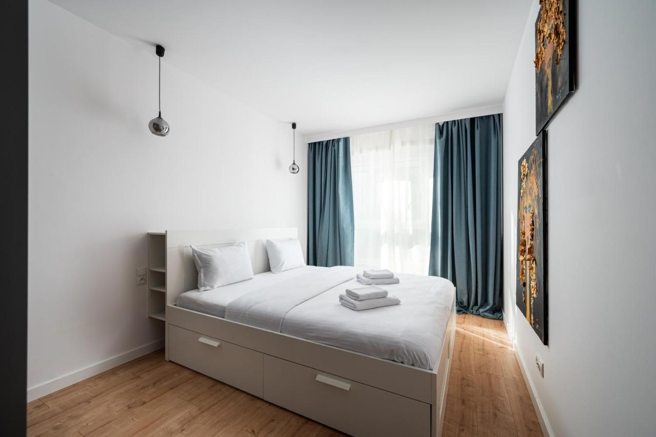 B&B Warsaw - High Wilanów Modern Apartment - Bed and Breakfast Warsaw