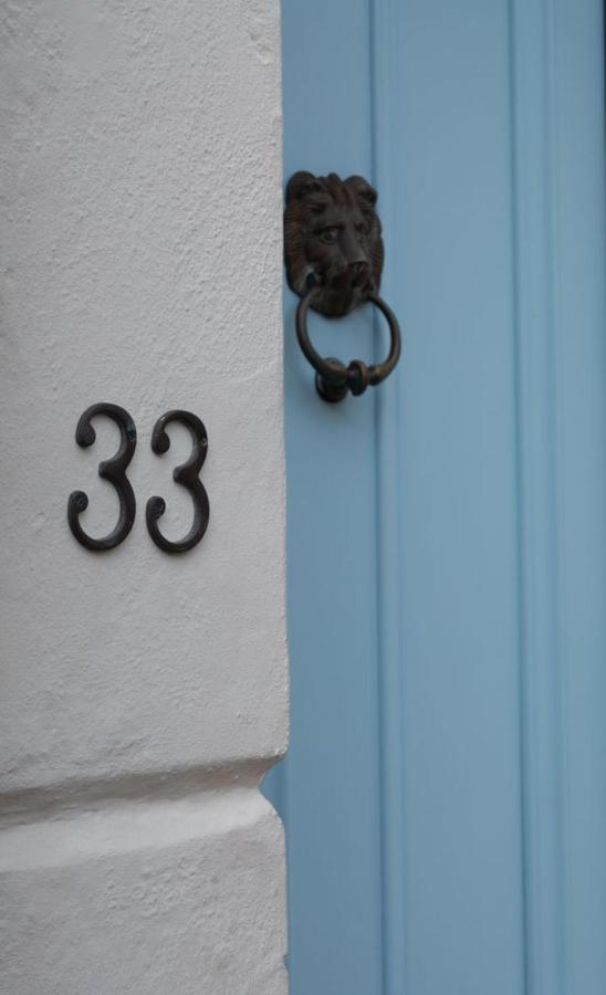 Stylish & Spacious City Centre 3-Bedroom Townhouse - Sleeps 6 - B&B Canterbury
