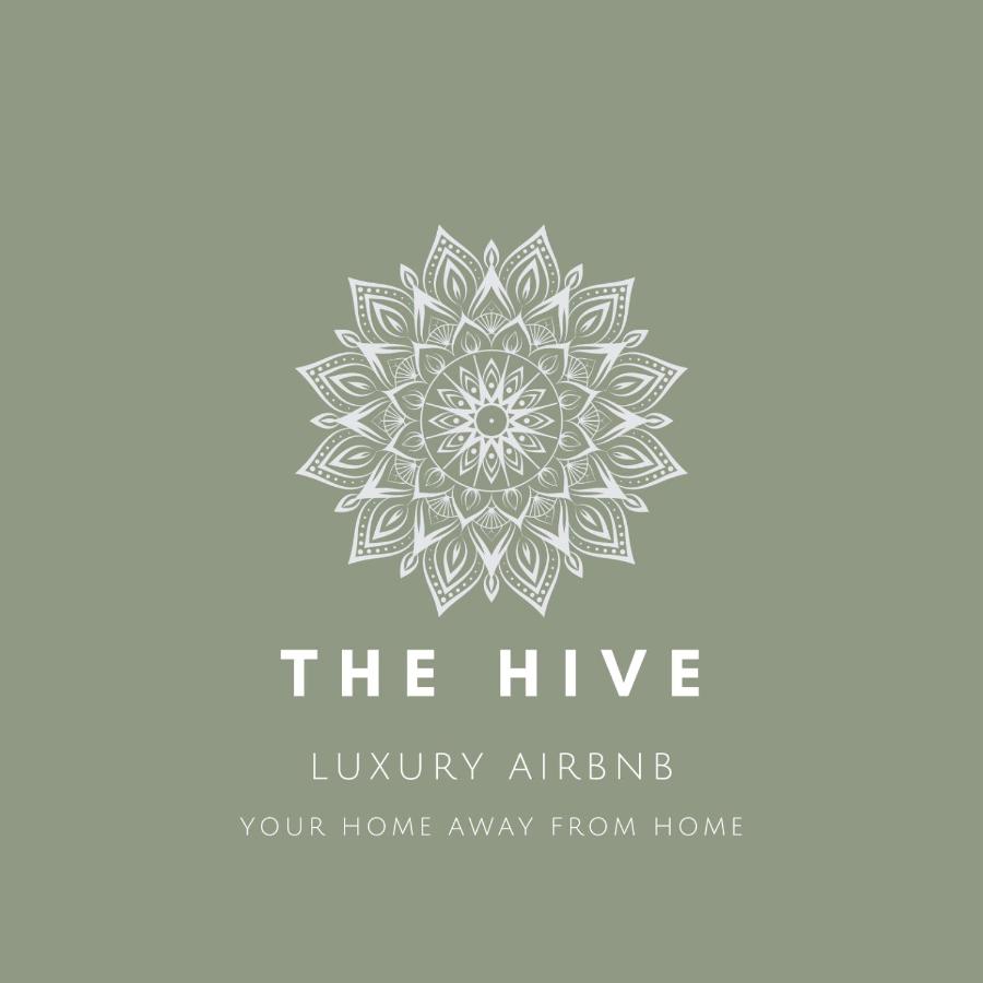The Hive - Luxury Ensuite Room - Full Privacy as only room on the top floor! - B&B Dublín