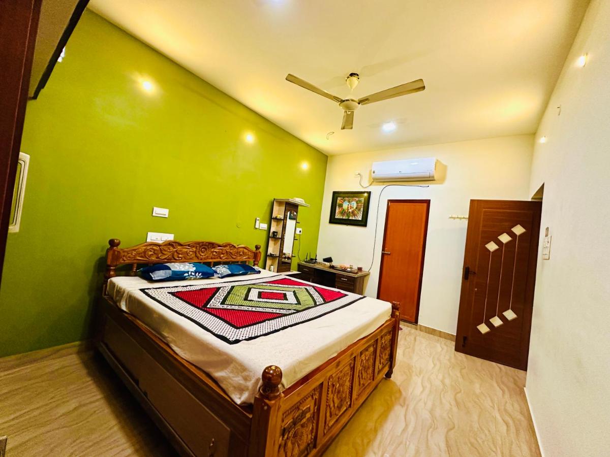 B&B Tiruvannamalai - SS Home Stay Accomodation - Bed and Breakfast Tiruvannamalai