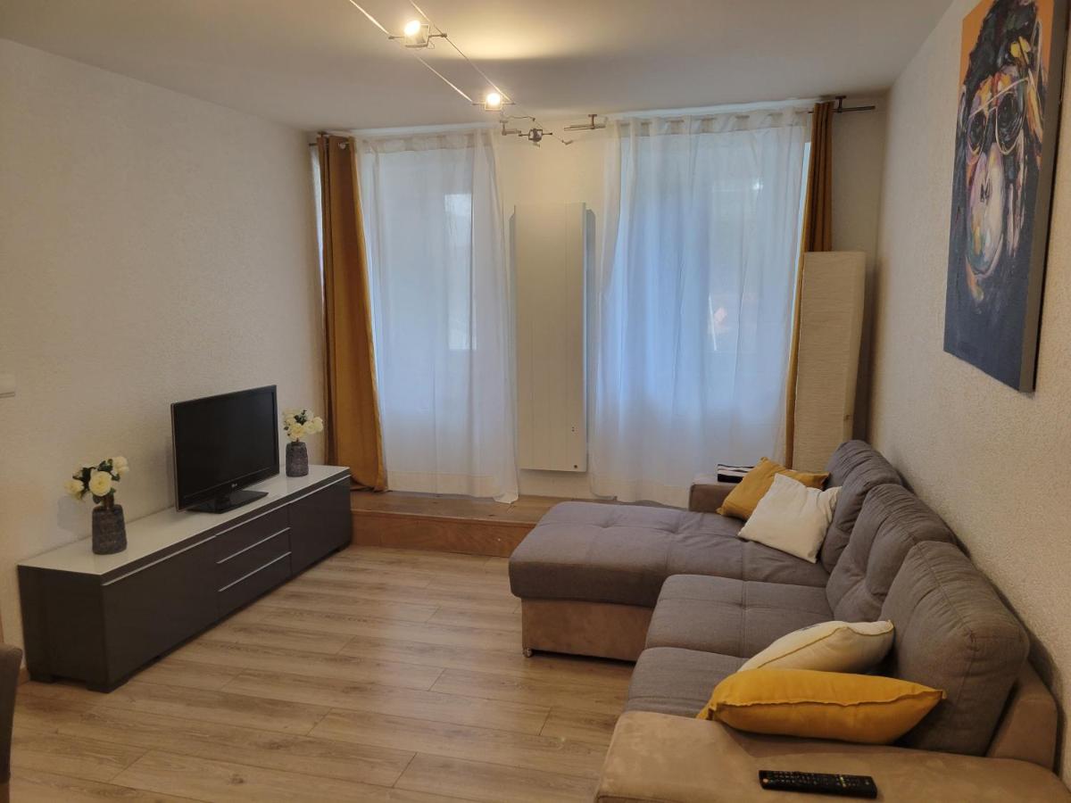 Dumur - centre ville Evian - B&B Évian-les-Bains