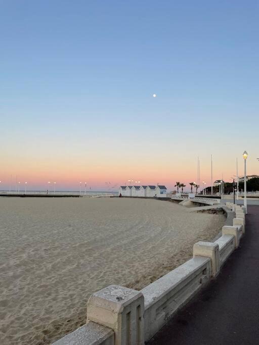 Villa TILLA 110 m2, terrasse babyfoot fléchettes - B&B