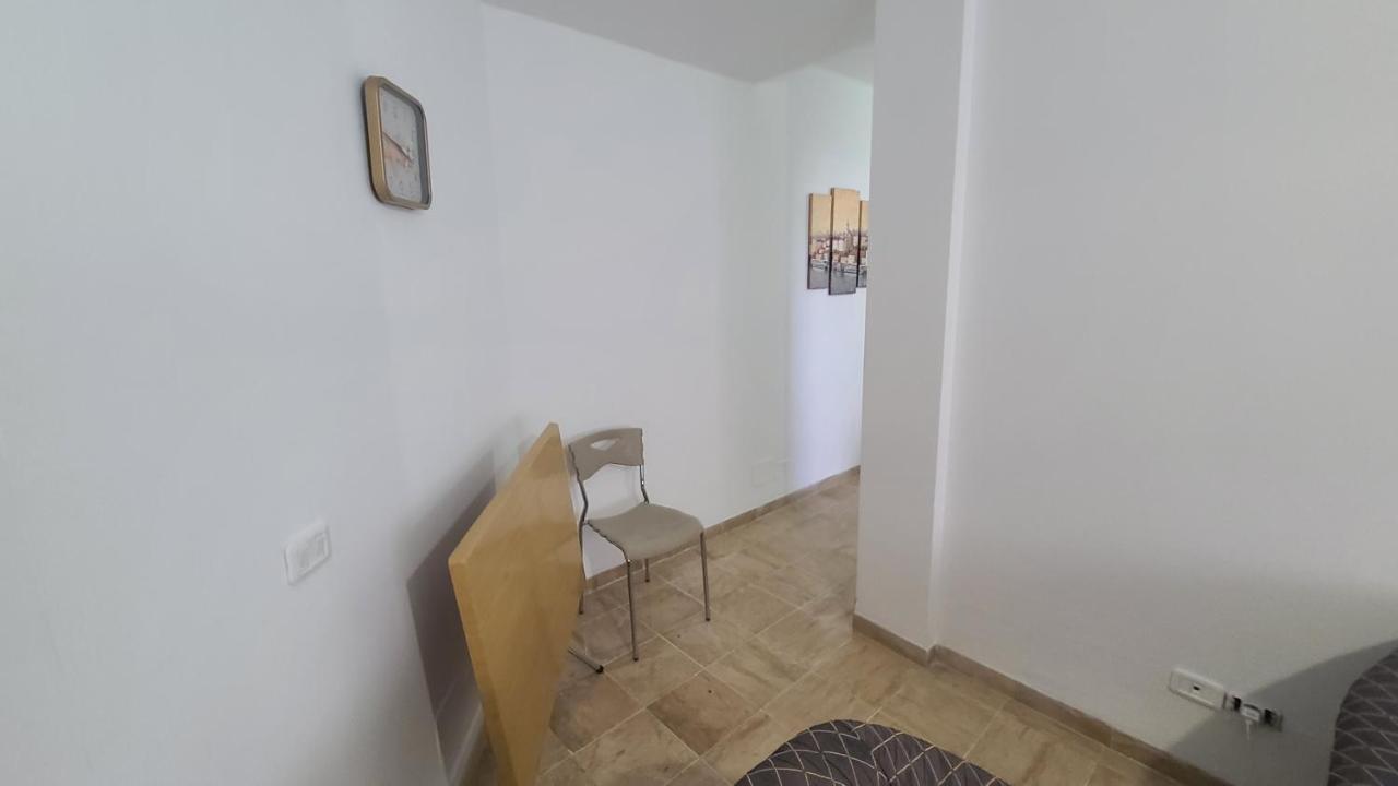 Cozy Apartment Ennasr - B&B Aryanah