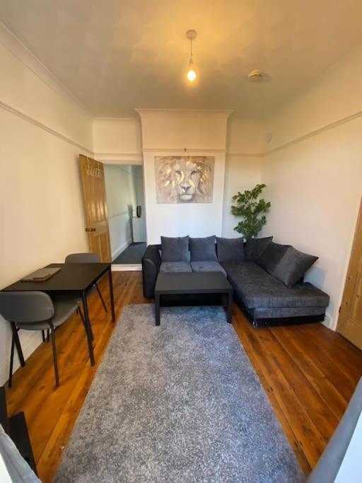 B&B Norwich - One bedroom apartment with garden. - Bed and Breakfast Norwich