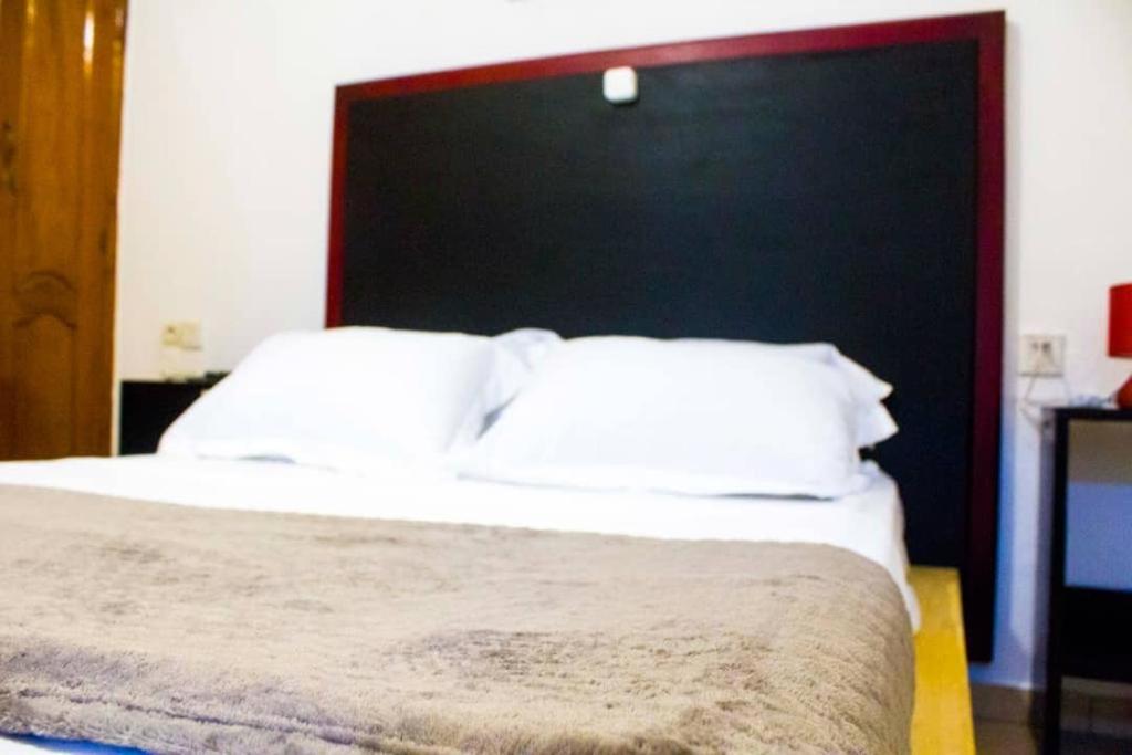 Résidence OSTHOME - B&B Douala