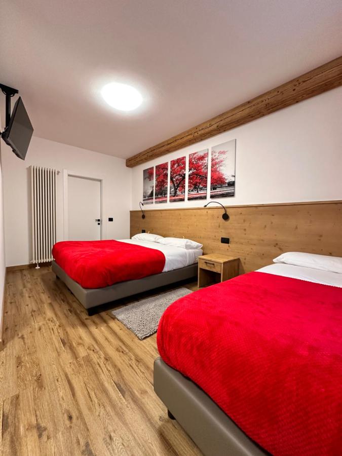 Chambre Triple avec Salle de Bains Privative