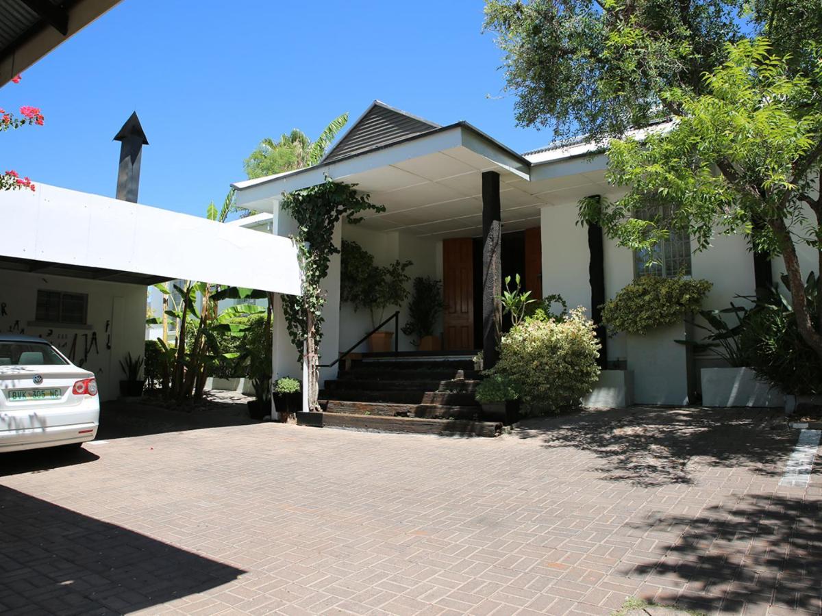 Bains House - B&B