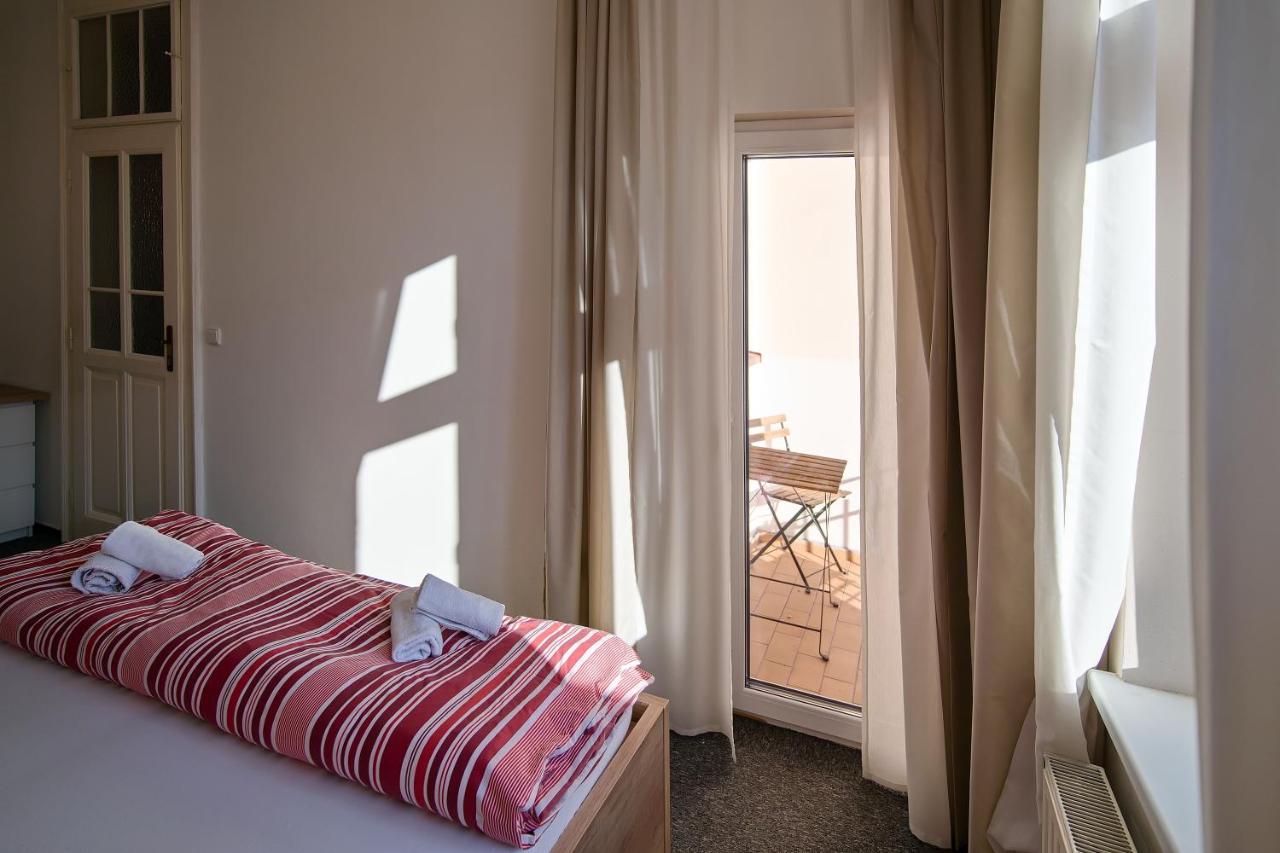 Double Room with Shared Bathroom
