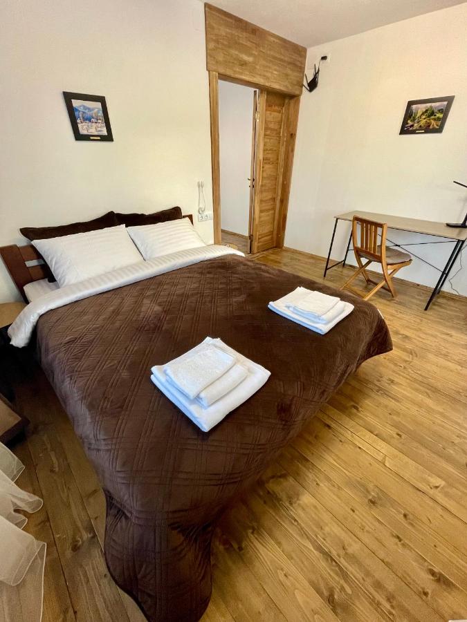 Superior One-Bedroom Apartment with Balcony