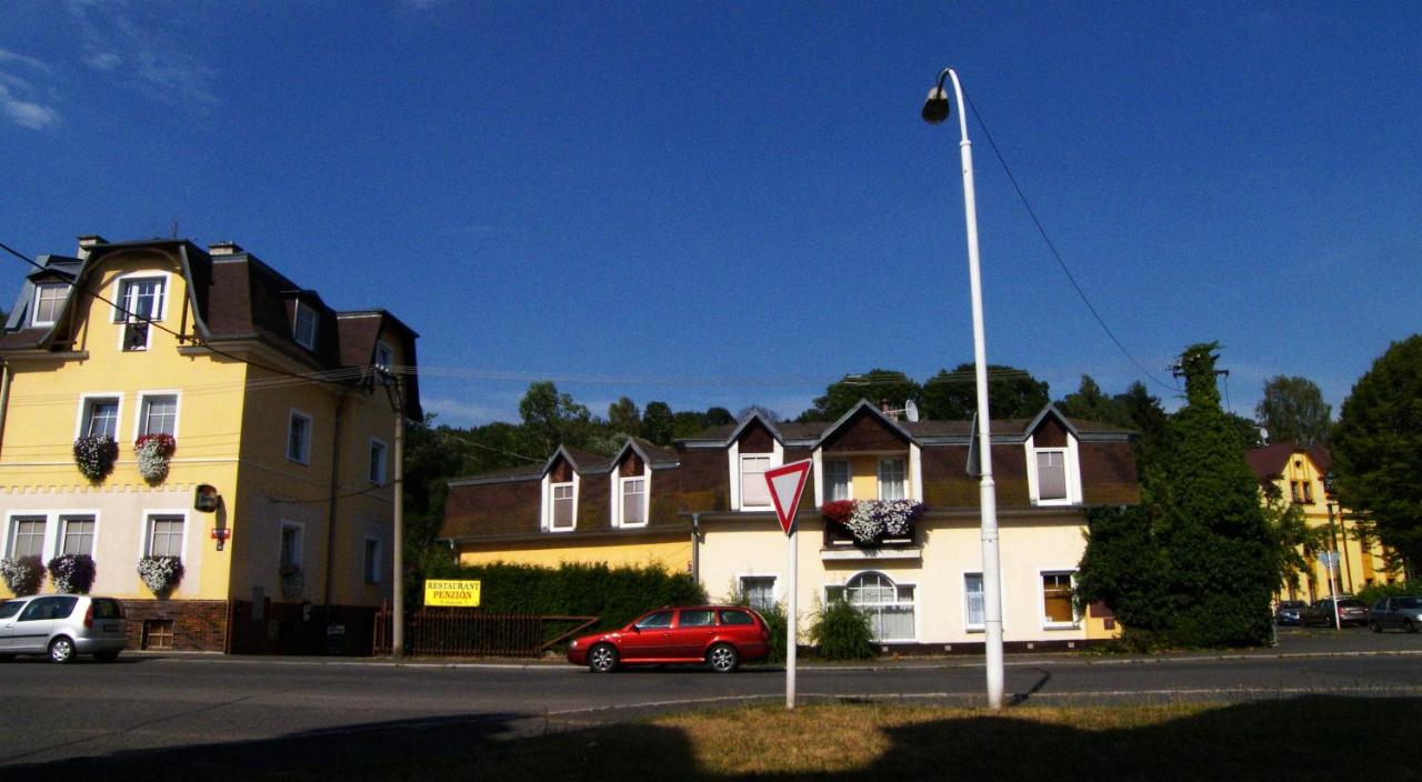 Penzion U Antonickova Pramene - Chambres d’hôtes Mariánské Lázně