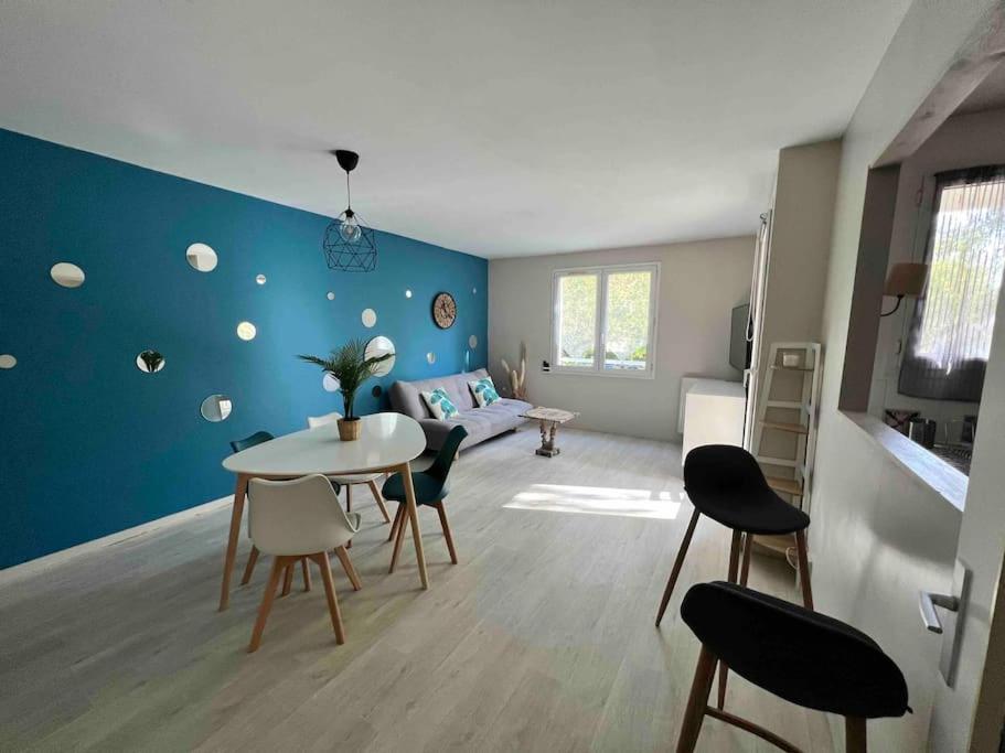Ulis très beau 2 pièces tout équipé - B&B