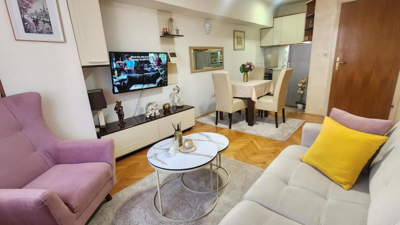 B&B Skopje - New Apartment 8 - Bed and Breakfast Skopje