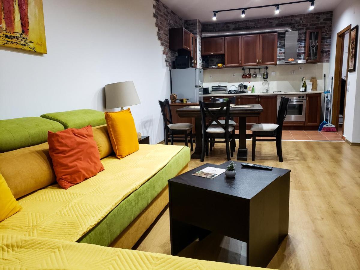 Semiramida gardens Apartment 23 - B&B