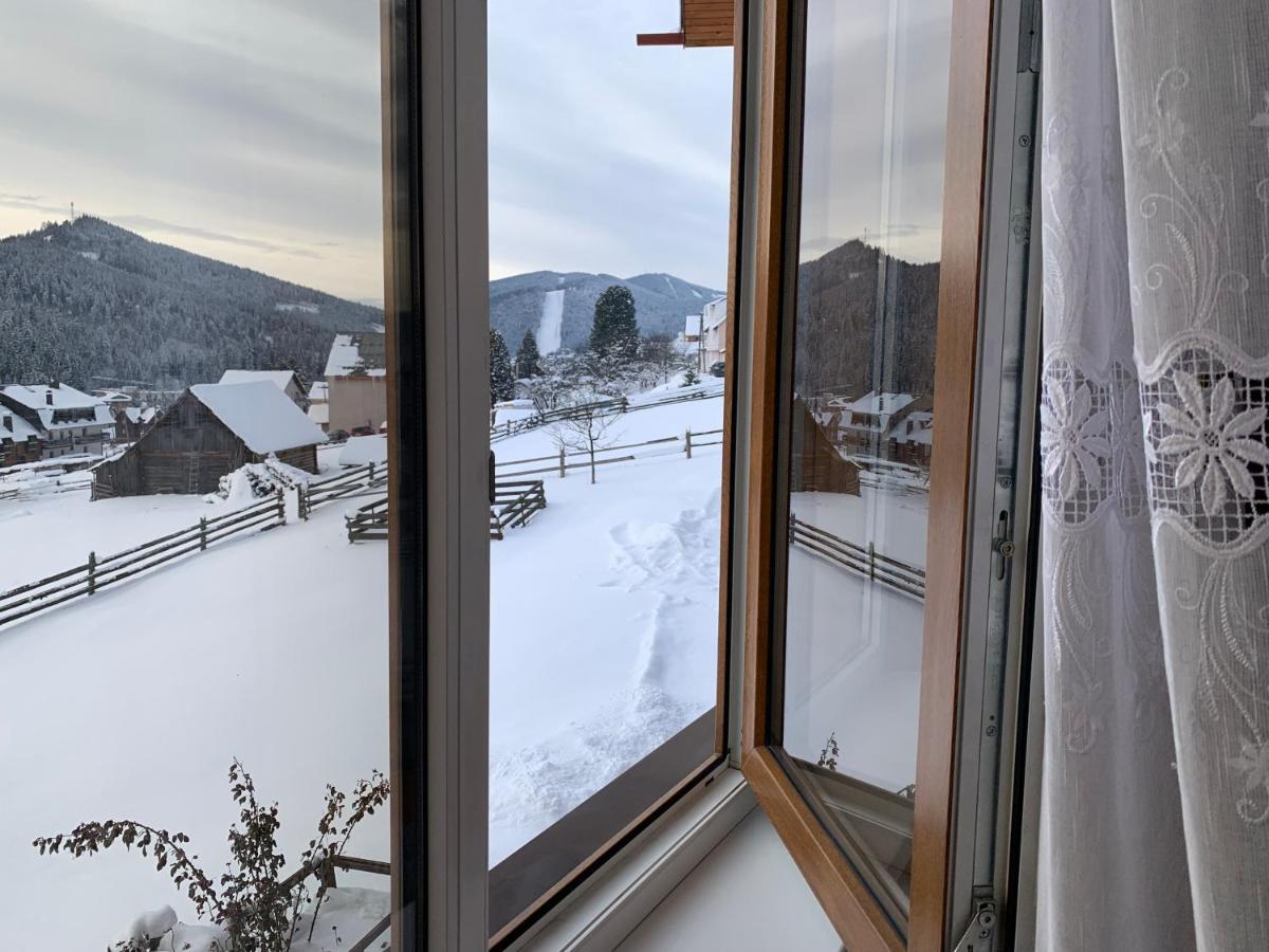 Guest House Velet - B&B Bukovel