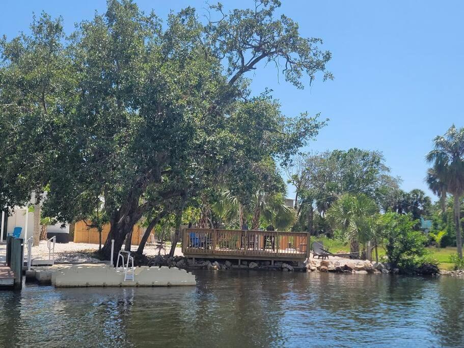 Starfish - Spacious By River 1.3 Mi to Beach 1 Bd 1 Bth Kit - B&B Bonita Springs