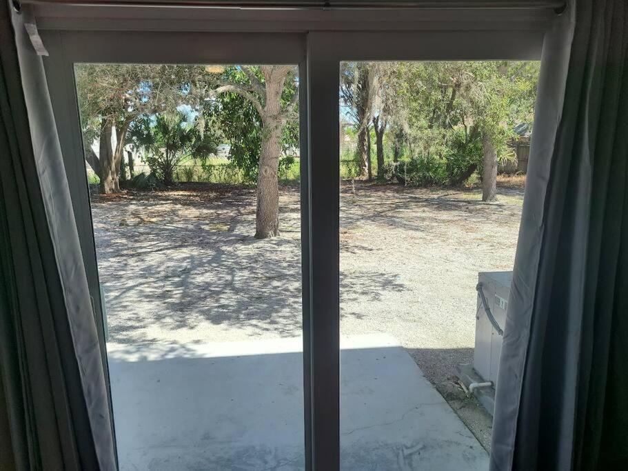 Egret - 1st Floor Freshly Updated Kit W&D 3 Miles to Beach - B&B