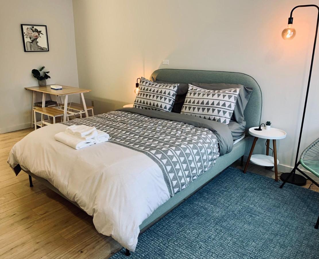 B&B Halifax - Urban Nest, Studio, Ground Floor - Bed and Breakfast Halifax