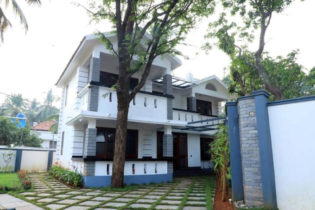 B&B Kappad - Beach Haven - Sea Breeze, Kappad Beach - Kozhikode - Bed and Breakfast Kappad