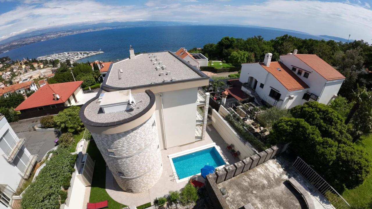 Villa Sunny Ičići - Apartment Sea - Ferienwohnung Ičići