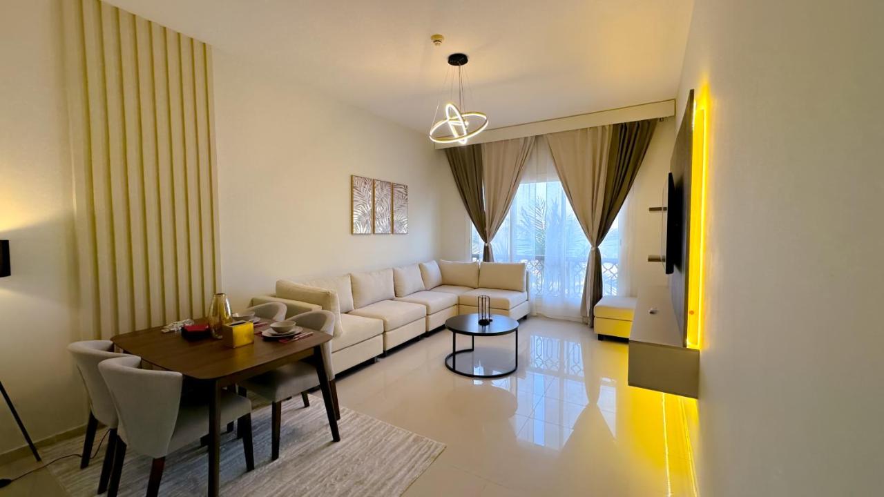 B&B Ras al-Khaimah - Luxury, One bedroom apartment Ocean view - Bed and Breakfast Ras al-Khaimah