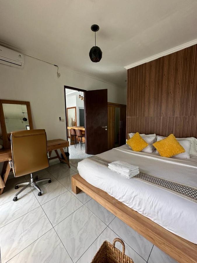 Popi House Ungasan - B&B