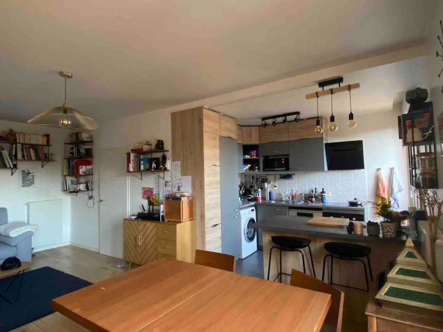 Nice duplex flat in Saint-Denis 1km Stade de France - B&B