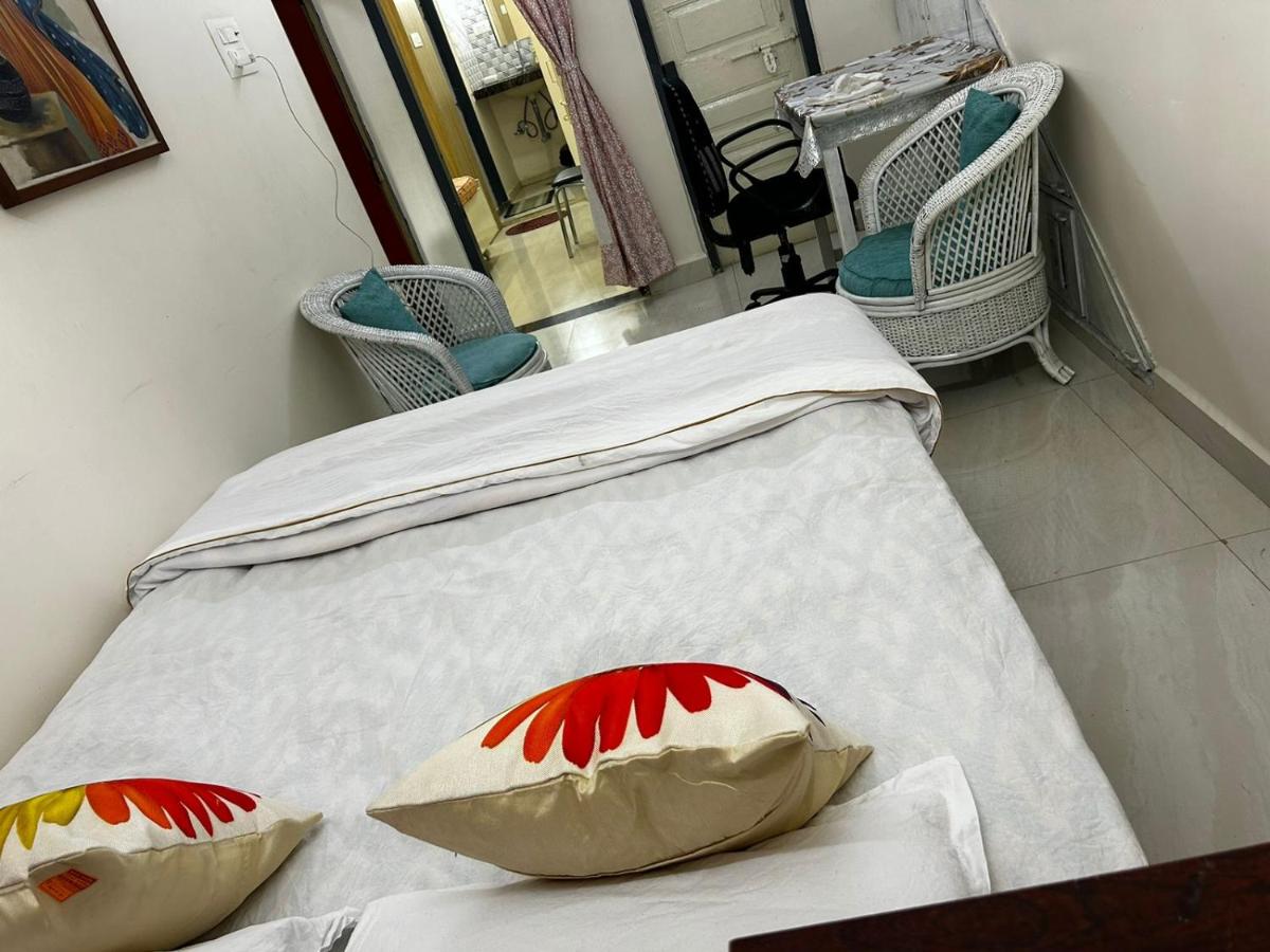 Varsha's Villa A Luxurious Stay. - Bed and Breakfast